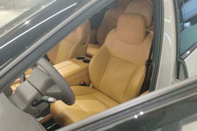 Used Li Auto Li Auto i8 2025 Model Standard Version