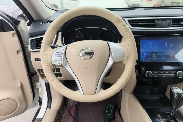 Used Nissan X-Trail 2014 2.5L CVT Leading Edition 4WD