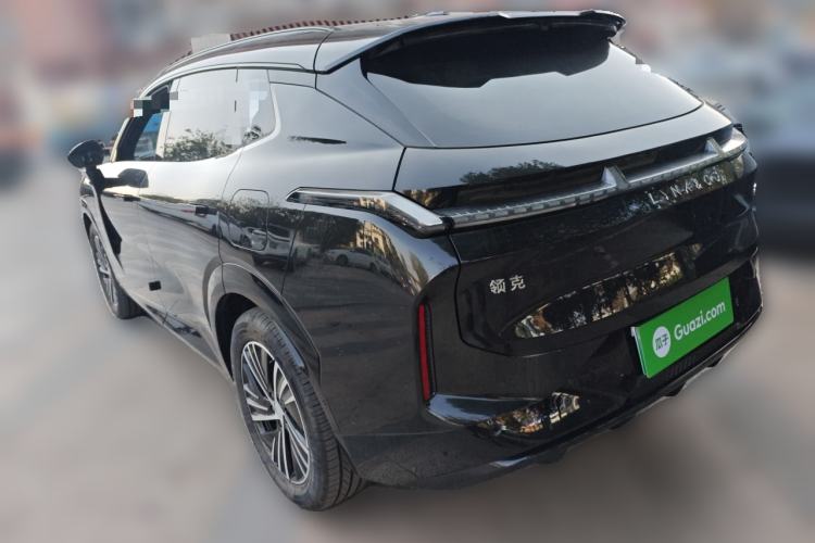 Used Lynk & Co 08 EM-P 2025 120km Long-Range Pro