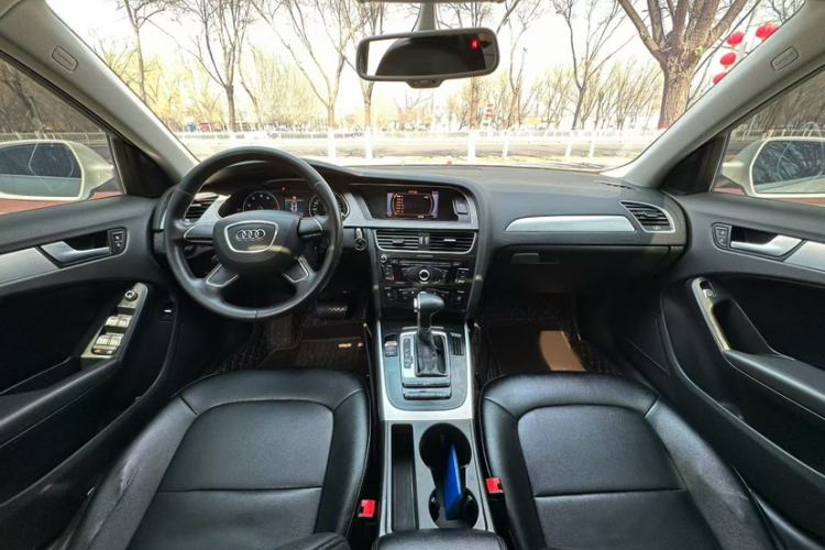 Used Audi A4L 2016 30 TFSI Collector's Edition Automatic Comfort Model Interior 1