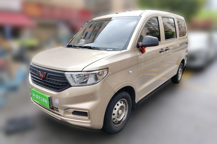 Used Wuling Hongguang V 2022 1.5L Jingqu Version Hydraulic Power Steering LAR