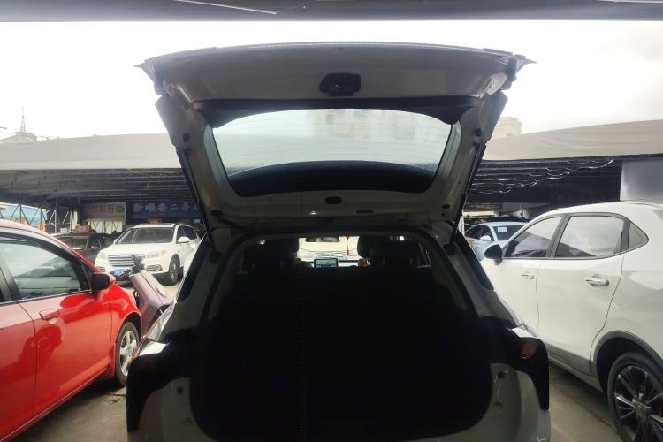 Used NETA V 2022 Long-Range Industry Custom Edition