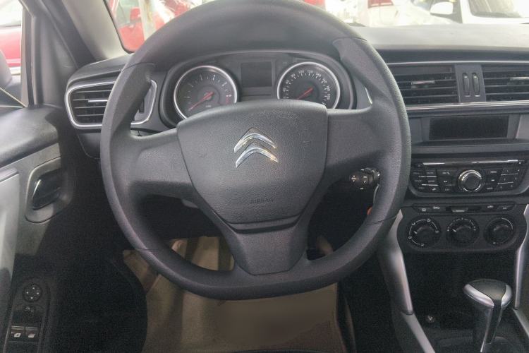Used Citroen C3-XR 2015 1.6L Automatic Fashion Model Steering Wheel