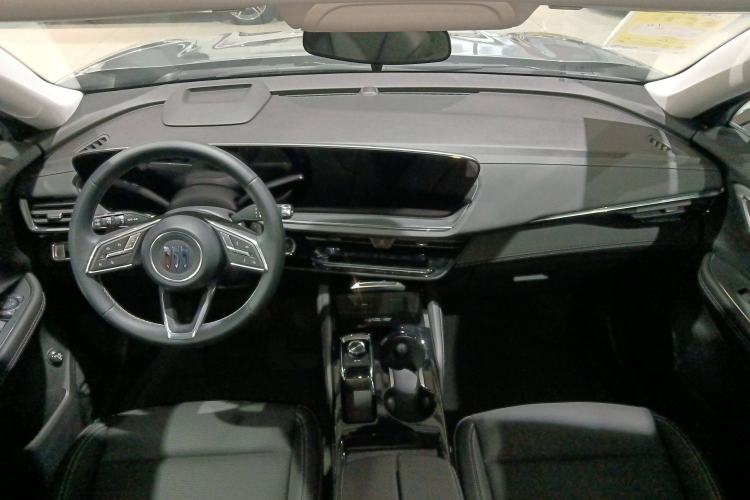 Used Buick Envision 2025 25T Entry-Grade Platinum Edition
