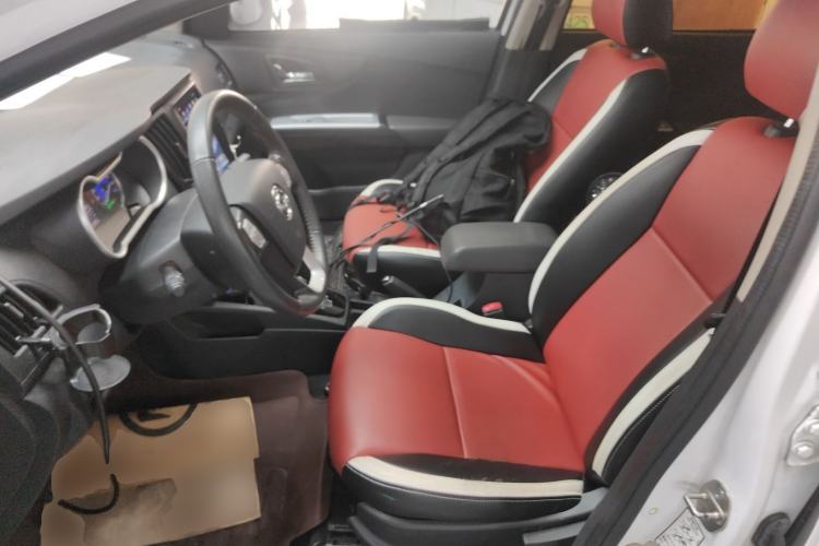 Used Dongfeng Aeolus AX3 2016 1.5L Automatic ZhiKu Model
