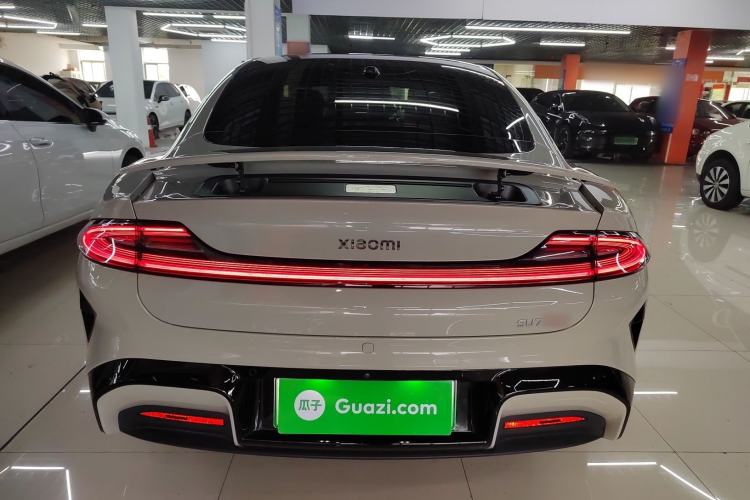 Used Xiaomi Auto SU7 2024 Four-Wheel Drive Ultra-Long Range Advanced Intelligent Driving Max Edition
