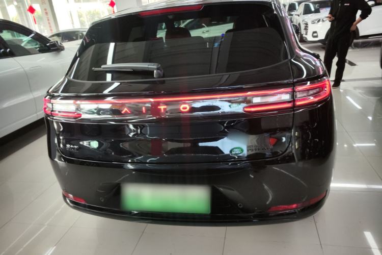 Used Hima AITO M5 2025 Extended-Range Ultra All-Wheel-Drive Version
