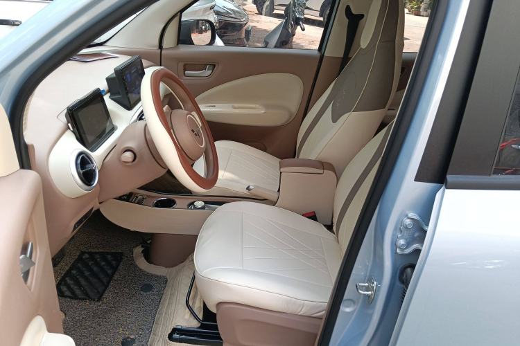 Used Wuling Hongguang MINIEV 2025 Four-Door Version Advanced Edition
