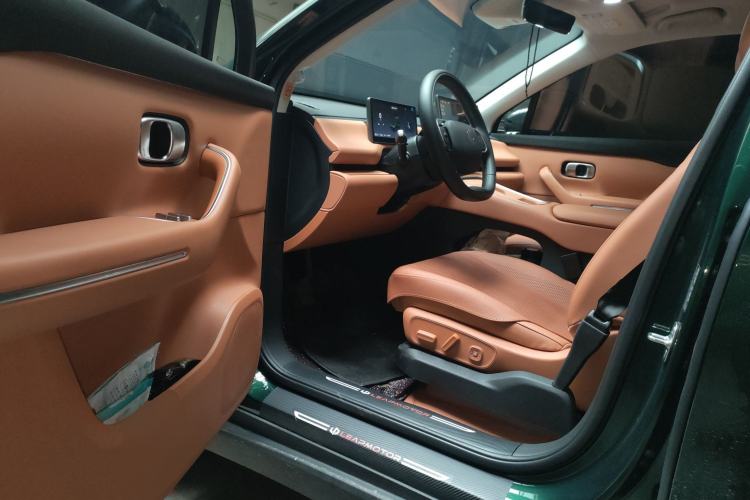 Used Leapmotor C16 2026 Extended-Range 280 LiDAR Zhizun Edition 5 Seats
