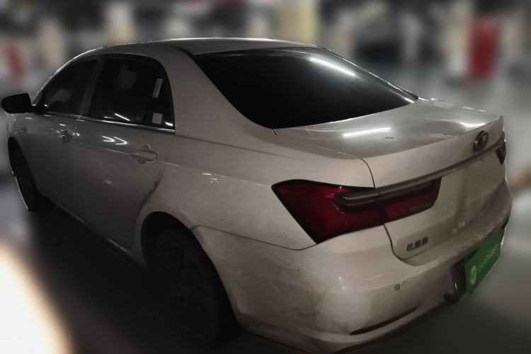 Used BYD Qin New Energy 2019 High-Range Luxury Model
