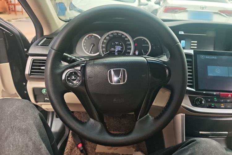 Used Honda Accord 2014 2.0L LX Comfort Edition Steering Wheel