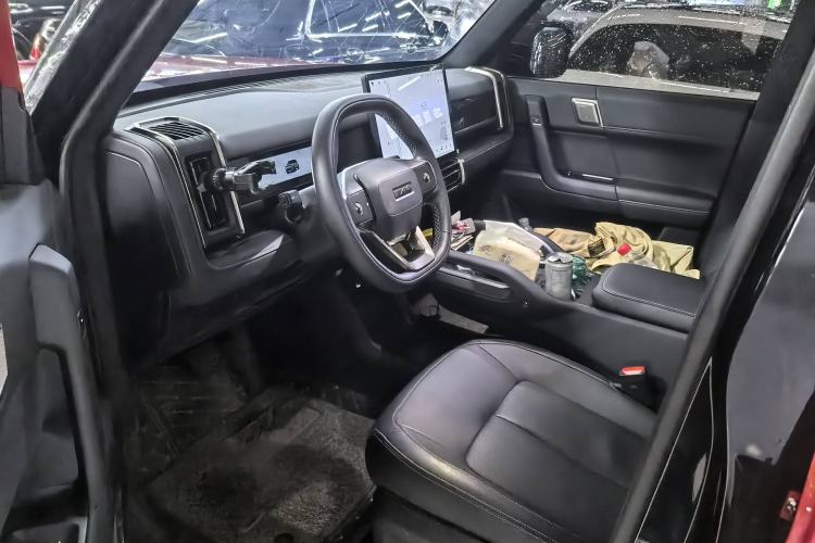 Used iCAR 03T 2024 501km Four-wheel Drive Long-Range Version
