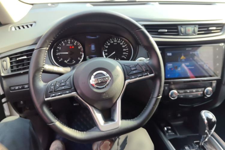 Used Nissan X-Trail 2020 2.0L XL ITS CVT 2WD SmartConnect Comfort Edition Steering Wheel