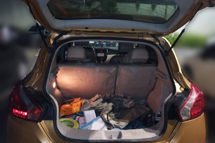 Used Nissan Tiida 2013 1.6L CVT Cool Cafe Edition