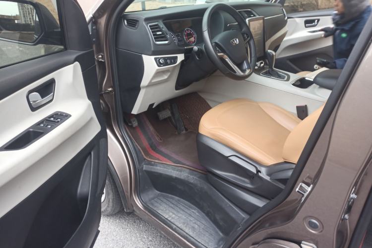 Used Huasong 7 2017 2.0T Automatic Elite Edition