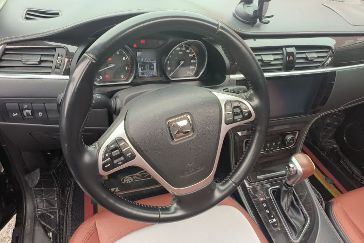 Used Zotye T600 2015 2.0T DCT Prestige Edition Steering Wheel