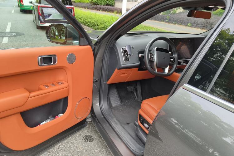 Used Li Auto L7 2023 Max model
