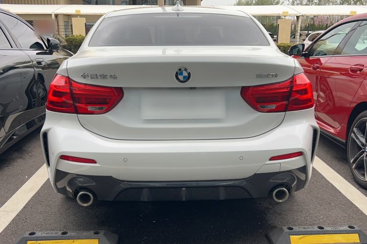 Used BMW 1 Series 2022 120i M Sport Edition Exterior 3