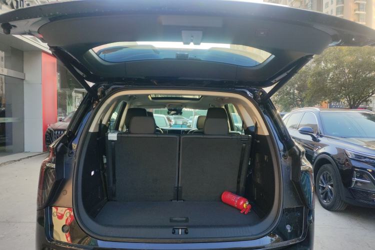 Used Hongqi HS7 PHEV 2024 2.0T PHEV Four-Wheel Drive Flagship Edition 6 Seats Trunk