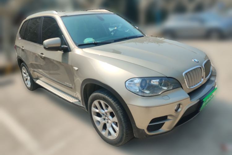 Used BMW X5 2011 xDrive35i Luxury Model

