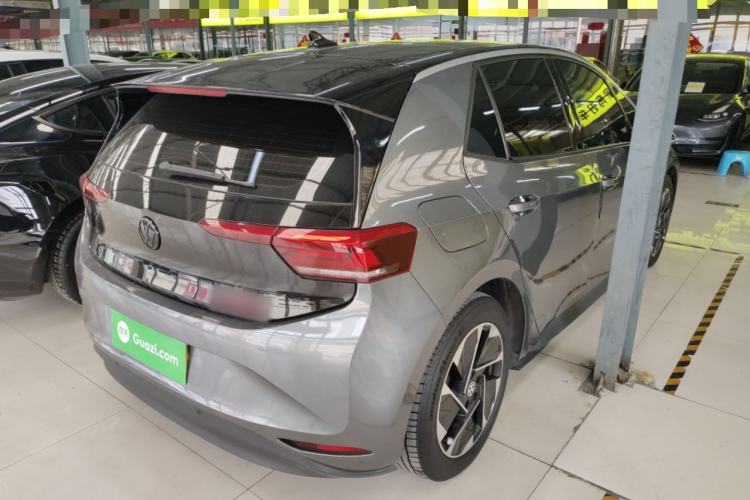 Used Volkswagen ID.3 2023 Upgraded Model Pure Intelligent Enjoyment Version Rear Right 45 Deg