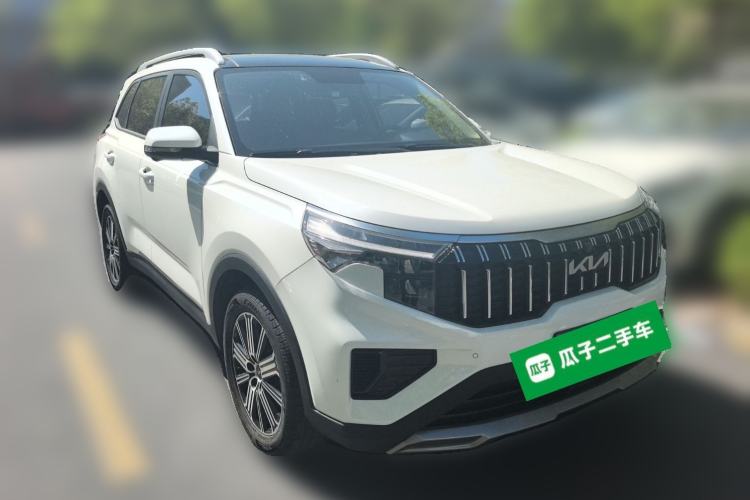 Used Kia Sportage R 2021 Ace 2.0L Splendid Edition Front Right 45 Deg