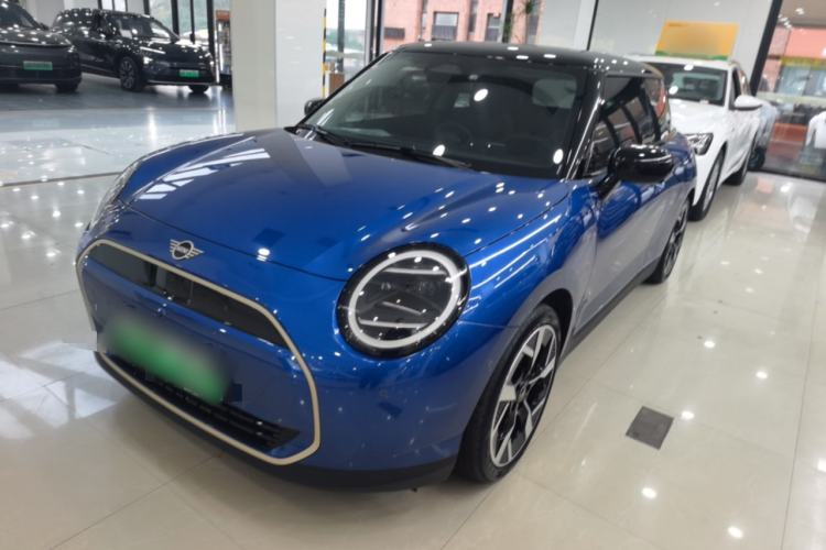 Used MINI Electric COOPER 2024 452km COOPER SE Artist