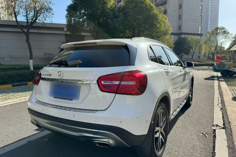 Used Mercedes-Benz GLA 2015 GLA 200 Fashion Model

