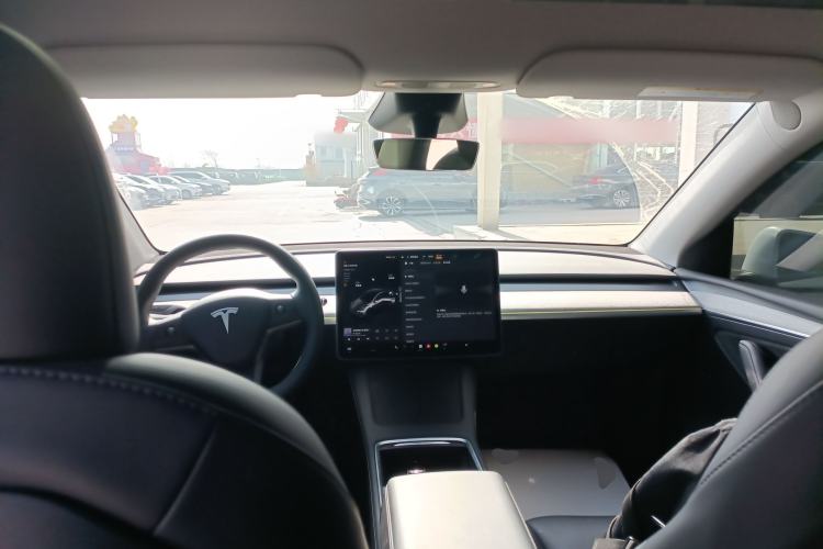 Used Tesla Model Y 2024 Rear-Wheel-Drive Version