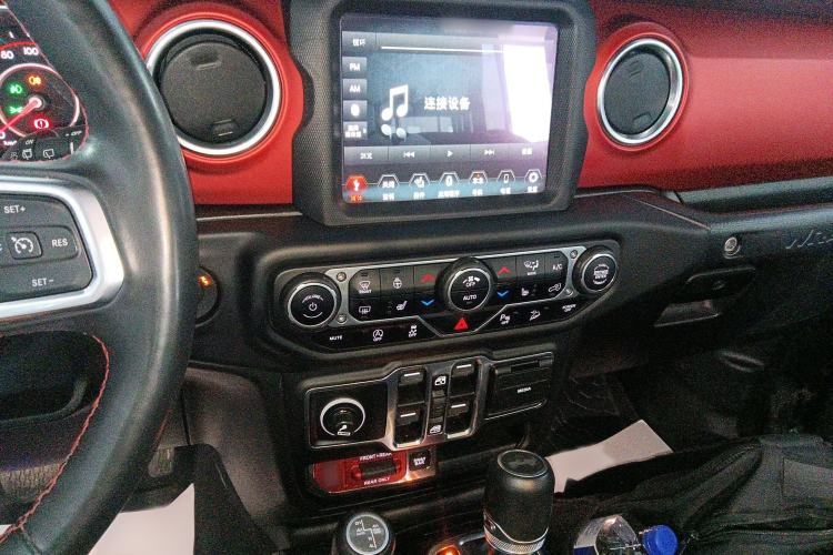 Used Jeep Wrangler 2019 2.0T Rubicon Four-Door Version China VI Emission Standard