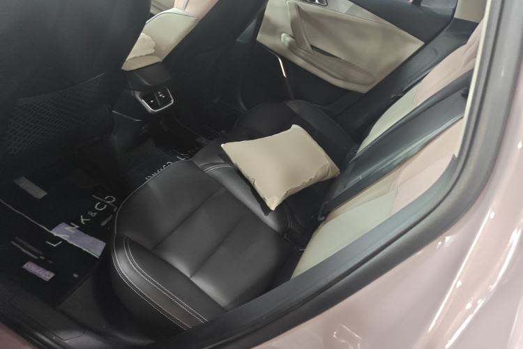 Used Lynk & Co 06 EM-P 2022 PHEV 84 km Range Pro Version
