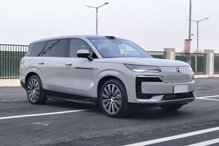 Used Denza N9 2026 Model Zunyue Model