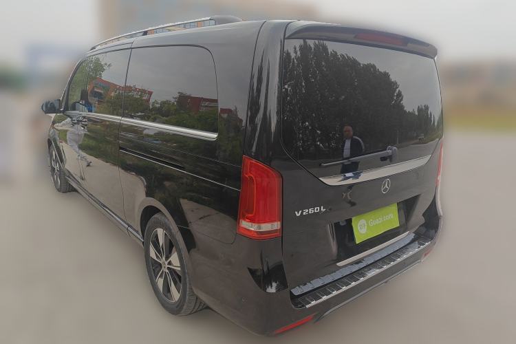 Used Mercedes-Benz V-Class 2020 V 260 L Long-wheelbase Luxury Edition Rear Left 45 Deg