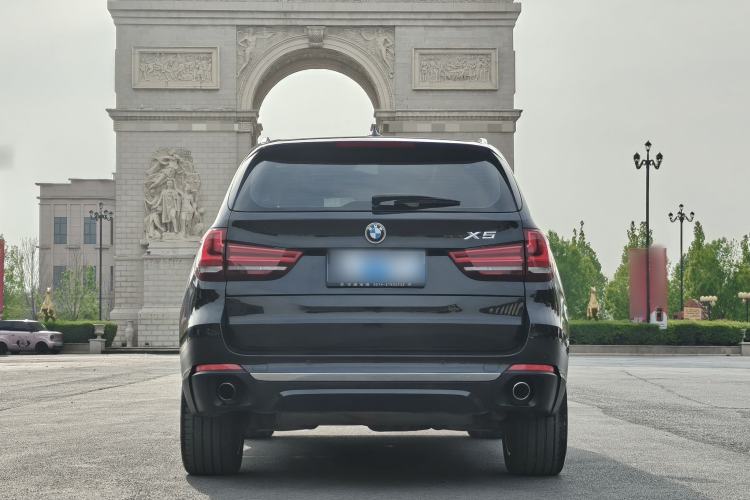 Used BMW X5 2017 xDrive28i
