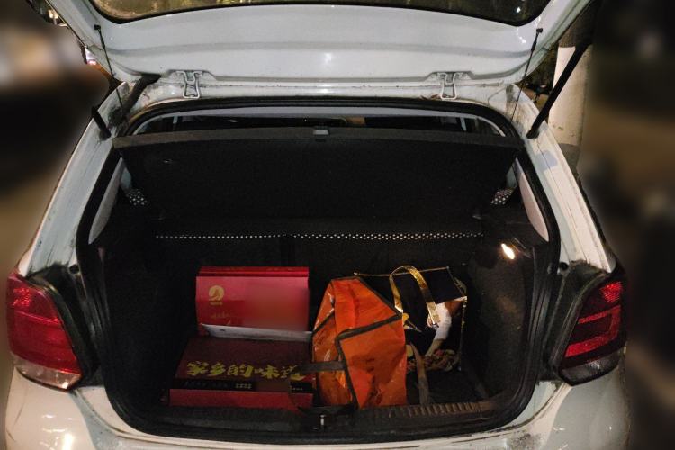 Used Volkswagen Polo 2011 1.6L Automatic ZhiShang Version Trunk