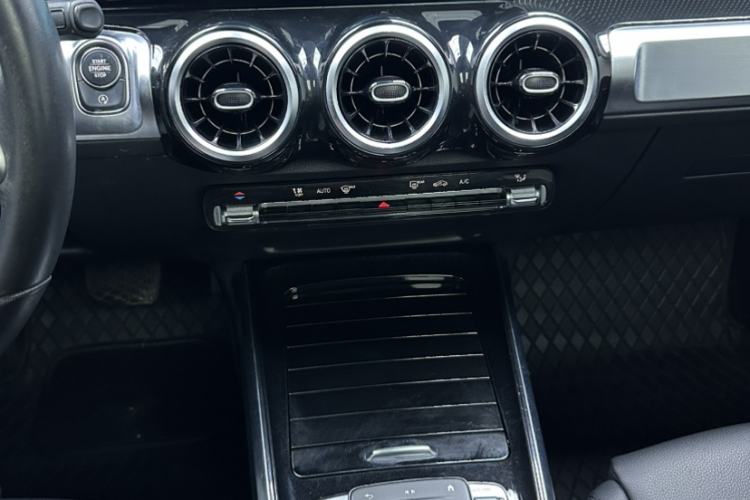 Used Mercedes-Benz GLB 2020 GLB 200 Dynamic Edition