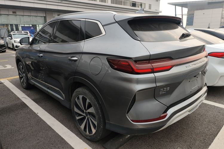 Used BYD Song PLUS New Energy 2023 Champion Edition DM-i 110KM Flagship PLUS
