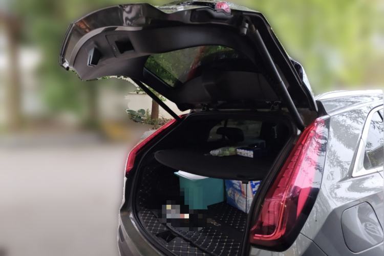 Used Cadillac XT4 2018 28T Two-Wheel-Drive Luxury Model