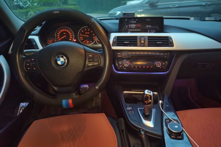 Used BMW 3 Series 2014 320i Sport Edition