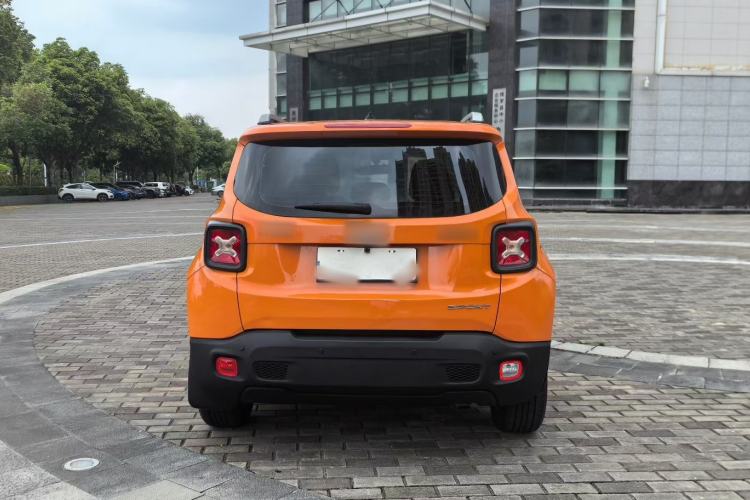 Used Jeep Renegade 2017 180T Automatic Kinetic Edition+
