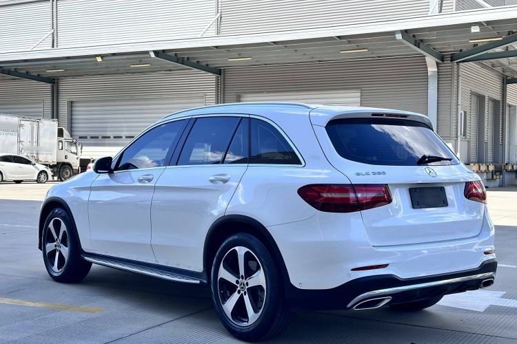 Used Mercedes-Benz GLC 2018 Facelift GLC 260 4MATIC Luxury Edition