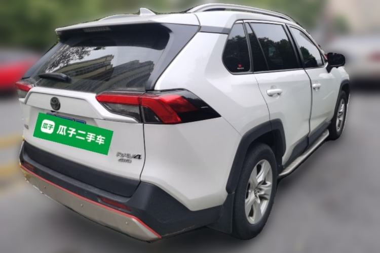 Used Toyota RAV4 2022 2.0L CVT Two-Wheel Drive Urban Edition
