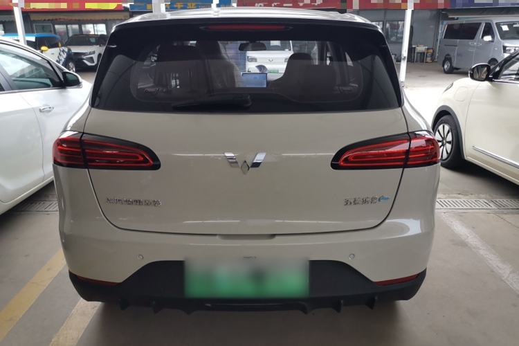 Used Wuling Bingo PLUS 2024 330 km Range Five-Seater Version