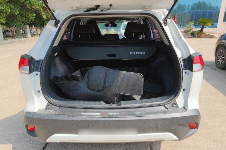 Used Toyota Corolla Cross 2022 2.0L Elite Edition Trunk