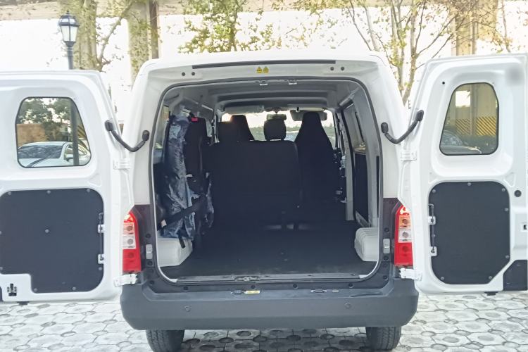 Used Karry Jiangtun E5 2024 268 km Range Open-Window 6-Seater Version
