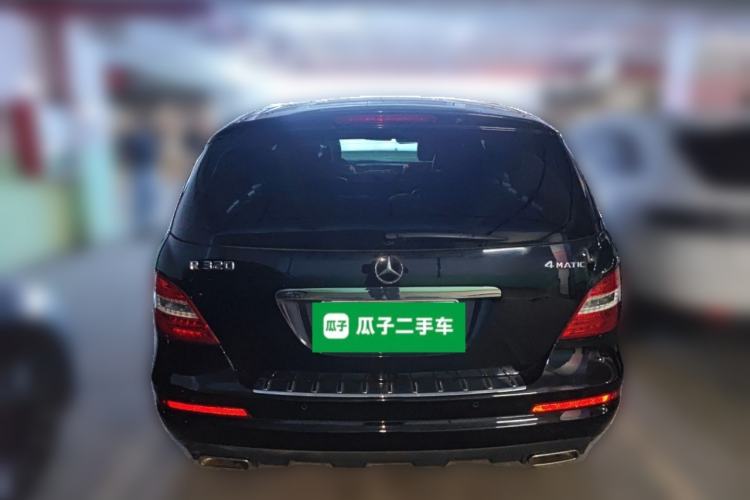 Used Mercedes-Benz R-Class 2017 R 320 4MATIC Business Edition Prestige Model
