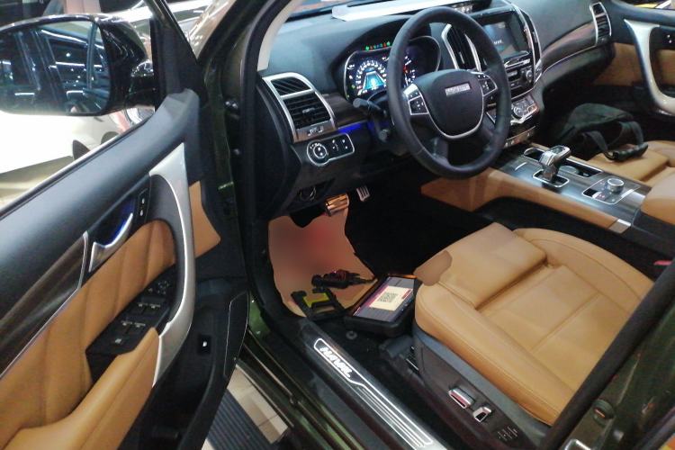 Used Haval H9 2017 2.0T Gasoline 4x4 Premium 5-Seater