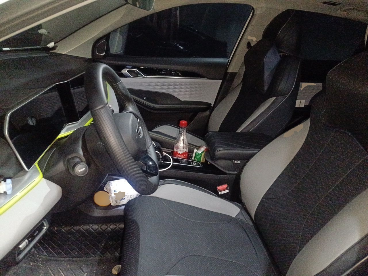 Geely Auto Coolray 2022 Bin Yue COOL 1.5TD DCT Ignite Edition — снимка 15