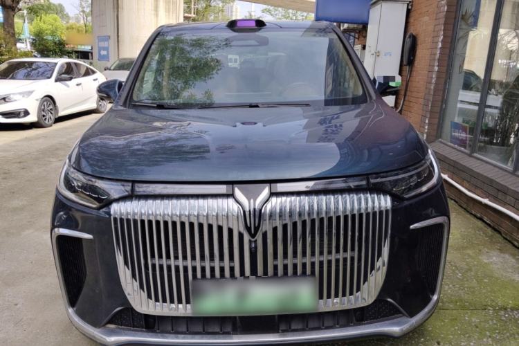 Used VOYAH Dream 2025 PHEV Four-Wheel Drive Prestige Qiankun Edition Front