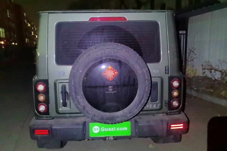 Used 212 T01 2024 2.0T Explorer Rear